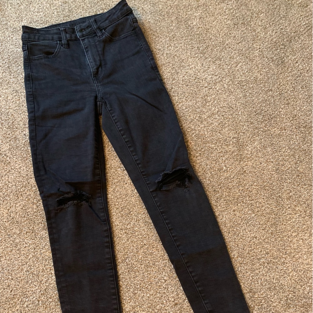 Black skinny jeans